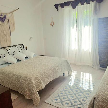 Вилла Casa Oleandri Гольфо-Аранчи Экстерьер фото