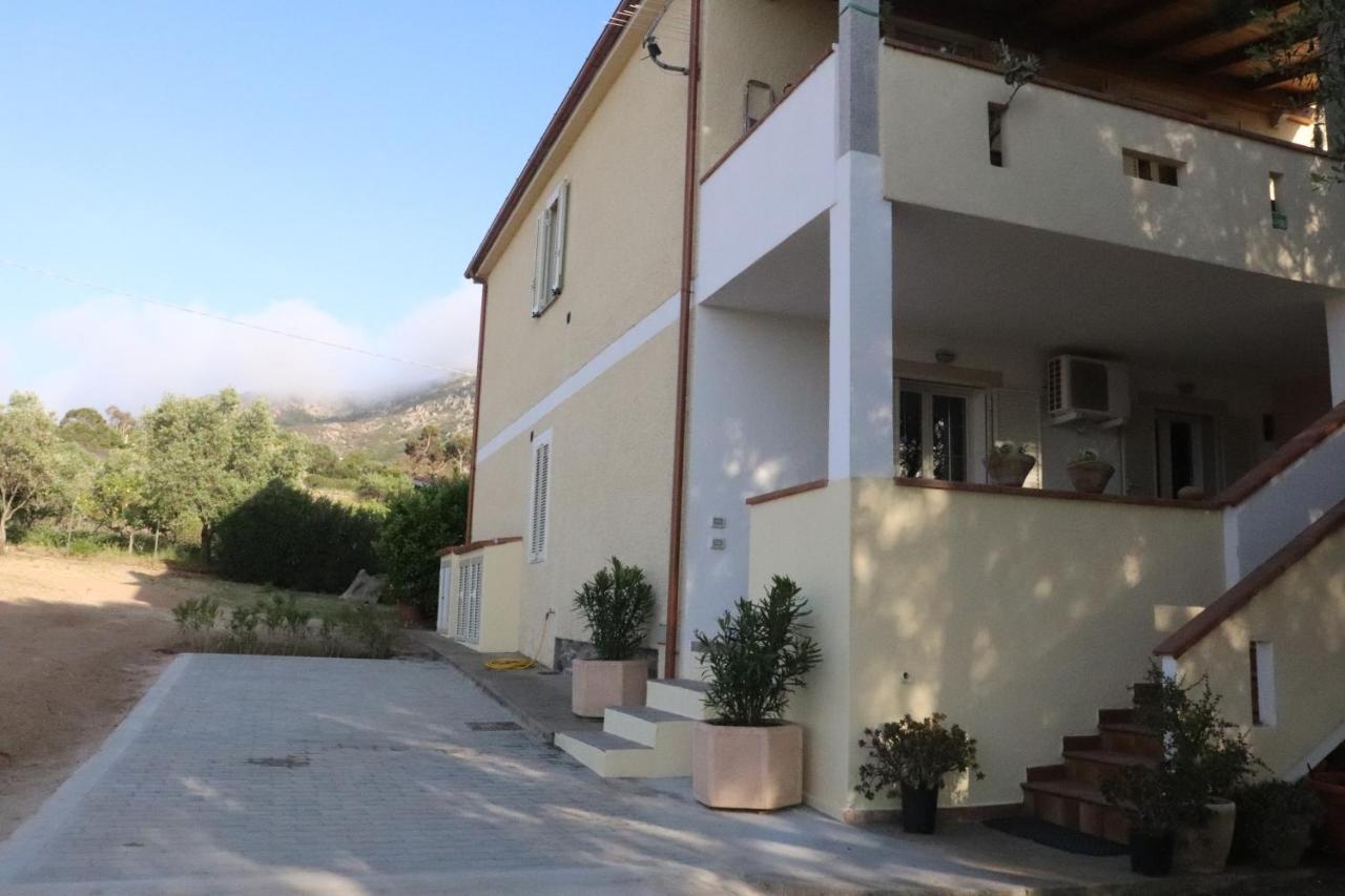 Вилла Casa Oleandri Гольфо-Аранчи Экстерьер фото